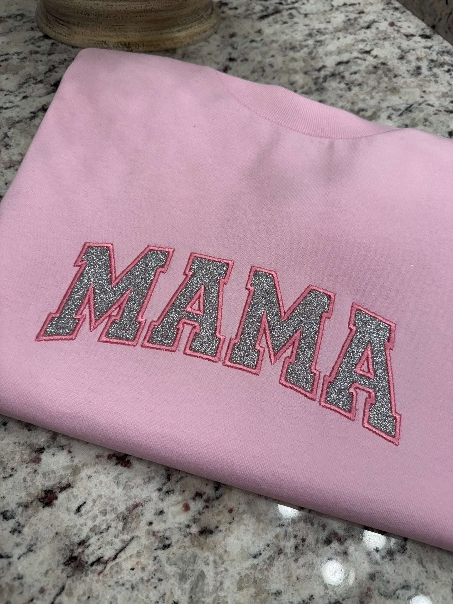 Mama embroidery pro club t-shirt